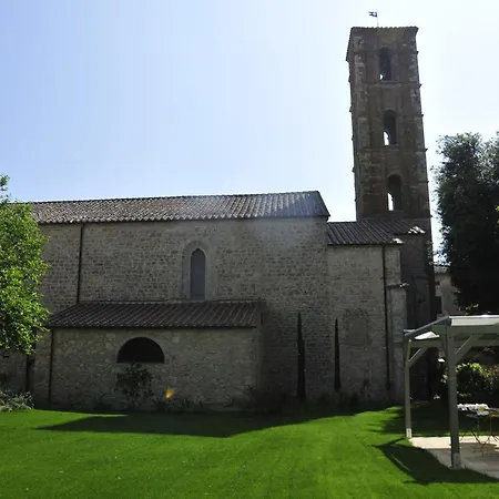 Hotel Ai Lecci In Centro Sarteano