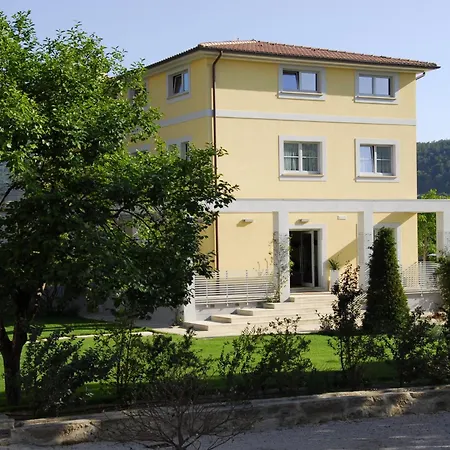 Hotel Ai Lecci In Centro