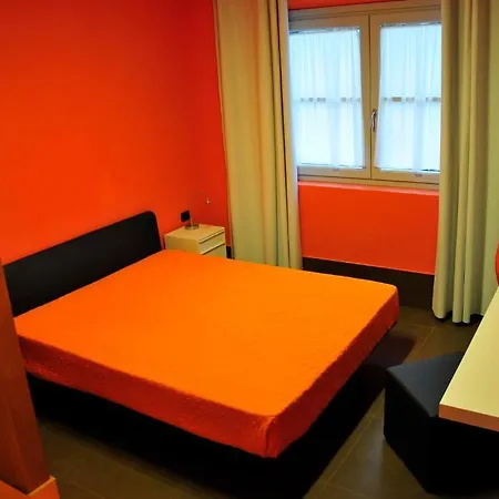 Hotel Ai Lecci In Centro 3*